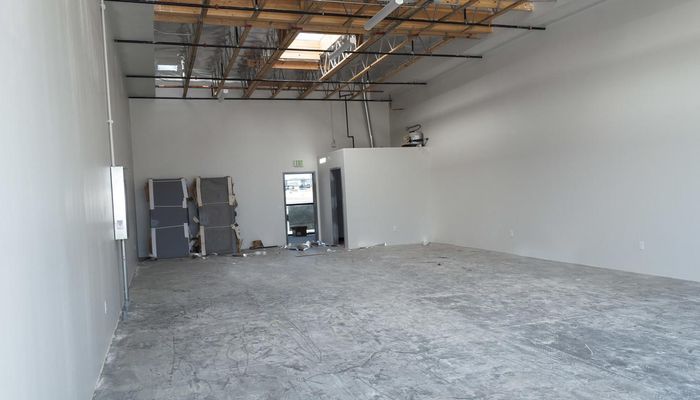Warehouse Space for Rent at 15420 Tamarack Dr Victorville, CA 92392 - #13