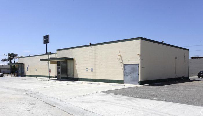 Warehouse Space for Rent at 2717 S Main St Santa Ana, CA 92707 - #8