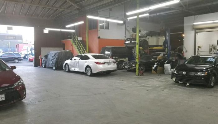Warehouse Space for Rent at 1220 S Mateo St Los Angeles, CA 90021 - #4