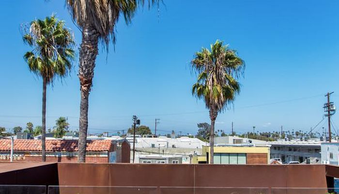 Office Space for Rent at 1632 Abbot Kinney Blvd Venice, CA 90291 - #6