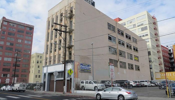 Warehouse Space for Rent at 741 Maple Ave Los Angeles, CA 90014 - #2