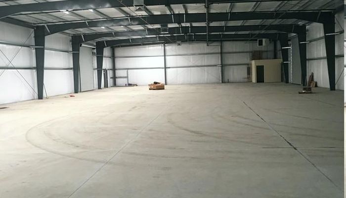 Warehouse Space for Rent at 6678 Avenue 304 Visalia, CA 93291 - #2