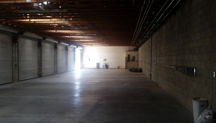 Warehouse Space for Rent at 1571 Lilac Ave Bloomington, CA 92316 - #7