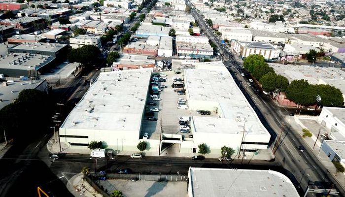Warehouse Space for Rent at 3434 S Broadway Los Angeles, CA 90007 - #1