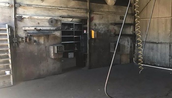 Warehouse Space for Rent at 1425 Santa Fe Ave Long Beach, CA 90813 - #21