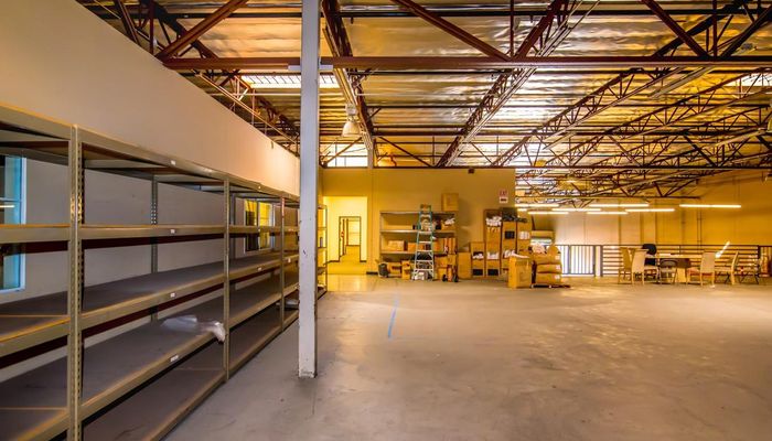 Warehouse Space for Rent at 2444 Porter St Los Angeles, CA 90021 - #78