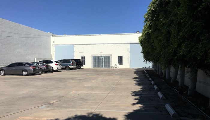 Warehouse Space for Rent at 7636 Burnet Ave Van Nuys, CA 91405 - #6