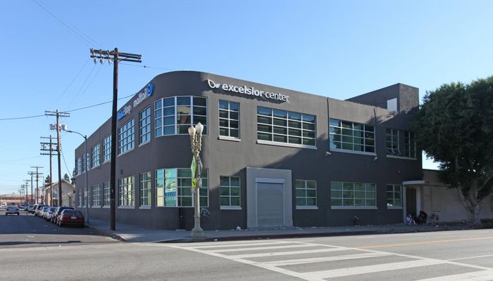 Warehouse Space for Rent at 2700 S Grand Ave Los Angeles, CA 90007 - #1