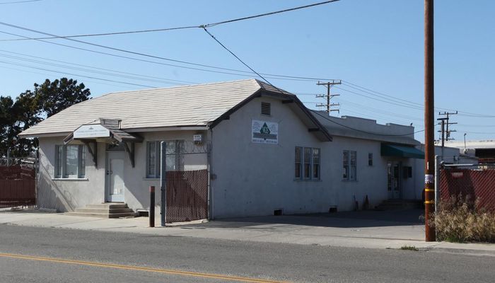 Warehouse Space for Sale at 121 Cooper Rd Oxnard, CA 93030 - #4