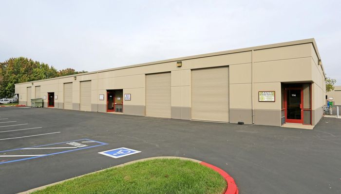 Warehouse Space for Rent at 5451 Warehouse Way Sacramento, CA 95826 - #4