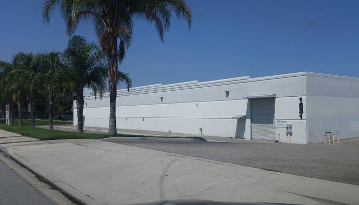 Warehouse Space for Rent at 1551 S Lilac Ave Bloomington, CA 92316 - #1