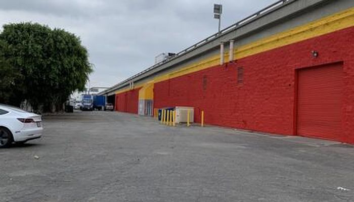 Warehouse Space for Rent at 1651 Naomi St Los Angeles, CA 90021 - #1