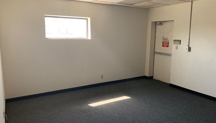 Warehouse Space for Rent at 7648-7654 San Fernando Rd Sun Valley, CA 91352 - #4