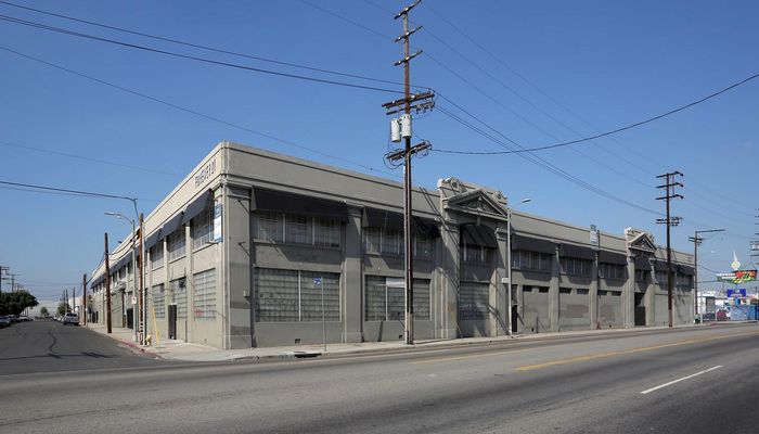 Warehouse Space for Rent at 2001 S Alameda St Los Angeles, CA 90058 - #5