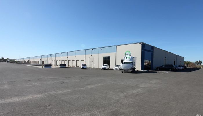Warehouse Space for Rent at 1627 Army Ct Stockton, CA 95206 - #4