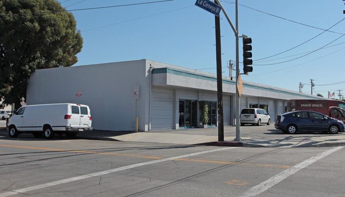 Warehouse Space for Rent at 10400-10422 S La Cienega Blvd Inglewood, CA 90304 - #1