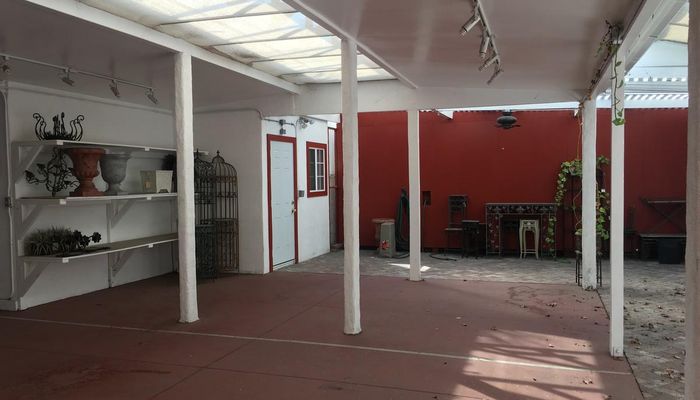 Warehouse Space for Rent at 7050 Deering Ave Canoga Park, CA 91303 - #10