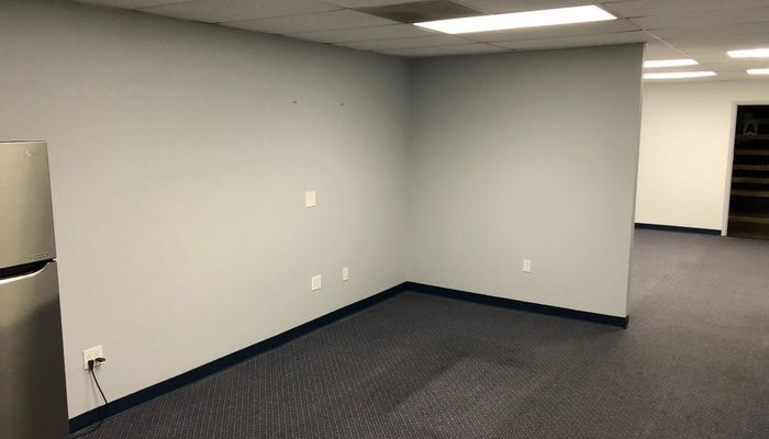 Warehouse Space for Rent at 7252-7256 Clairemont Mesa Blvd San Diego, CA 92111 - #8