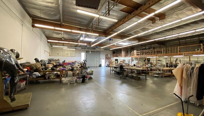 Warehouse Space for Rent at 10635-10665 W Vanowen St Burbank, CA 91505 - #3