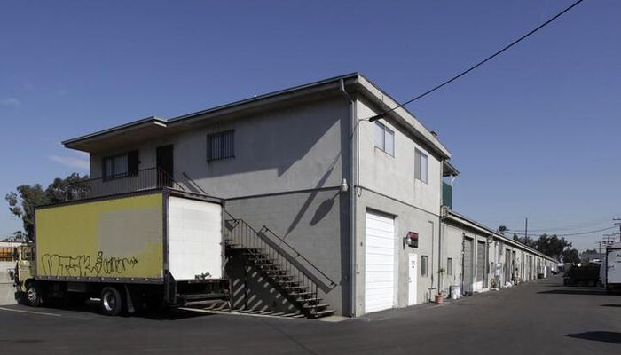 Warehouse Space for Rent at 2808 W 5th St Santa Ana, CA 92703 - #2