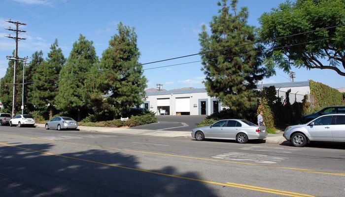 Warehouse Space for Rent at 9510-9520 Owensmouth Ave Chatsworth, CA 91311 - #3