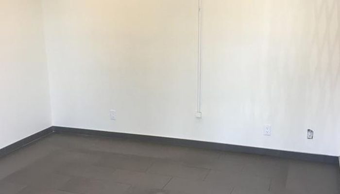 Warehouse Space for Rent at 17306-17316 S Broadway St Gardena, CA 90248 - #3