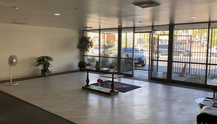 Warehouse Space for Rent at 1050 Arroyo St San Fernando, CA 91340 - #10