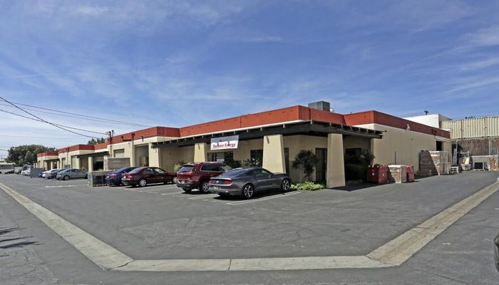 Warehouse Space for Rent at 21029 Itasca St Chatsworth, CA 91311 - #5
