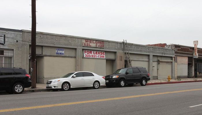 Warehouse Space for Rent at 1001-1005 S Santa Fe Ave Los Angeles, CA 90021 - #1