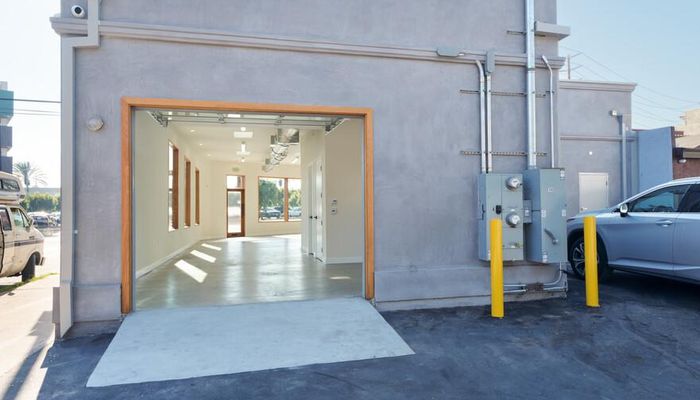 Office Space for Rent at 140-144 LINCOLN Blvd Venice, CA 90291 - #11