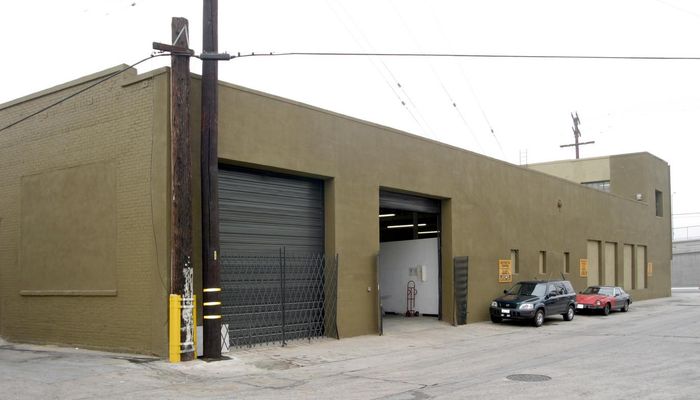 Warehouse Space for Rent at 2001-2031 S Santa Fe Ave Los Angeles, CA 90021 - #4