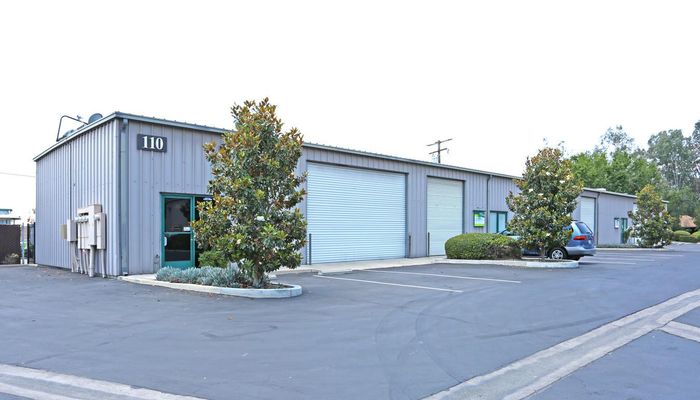 Warehouse Space for Rent at 110 N Valley Oaks Dr Visalia, CA 93292 - #3