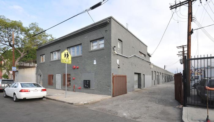 Warehouse Space for Rent at 119 W 36th Pl Los Angeles, CA 90007 - #10
