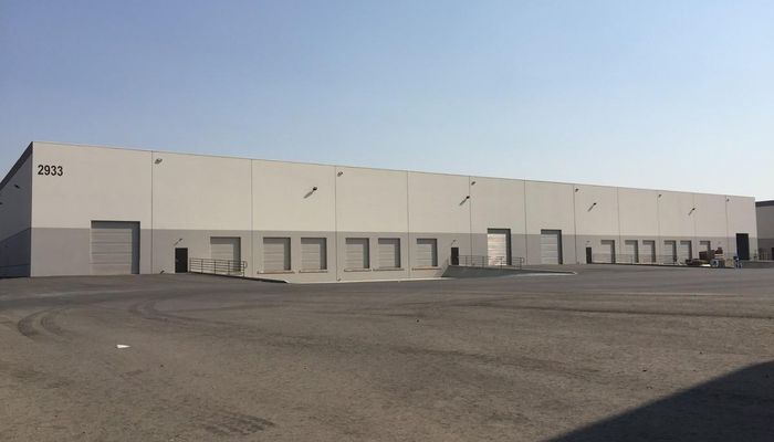 Warehouse Space for Rent at 2933 S Elm Ave Fresno, CA 93706 - #2