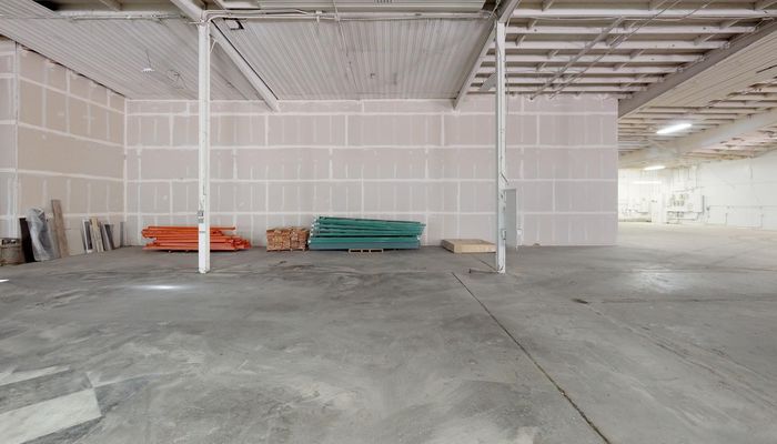 Warehouse Space for Rent at 847 W 15th St Long Beach, CA 90813 - #9