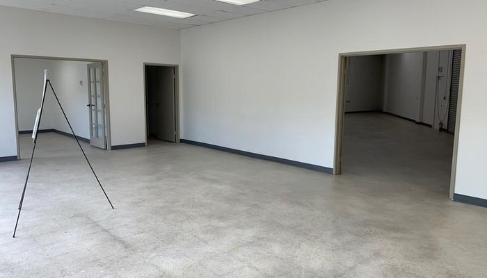 Warehouse Space for Rent at 23461 Ridge Route Dr Laguna Hills, CA 92653 - #25
