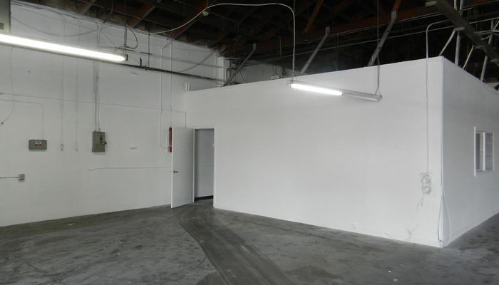 Warehouse Space for Rent at 3301 Maple Ave Los Angeles, CA 90011 - #4