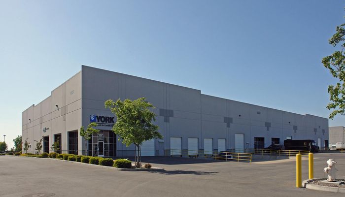 Warehouse Space for Rent at 1307 Striker Ave Sacramento, CA 95834 - #5