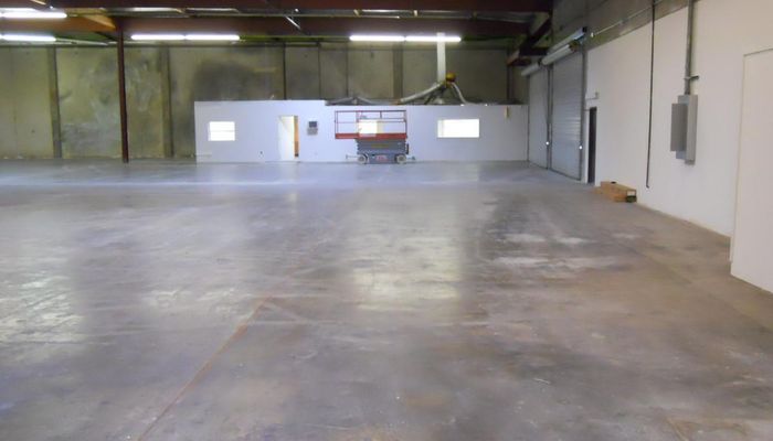 Warehouse Space for Rent at 7104-7110 Jackson St Paramount, CA 90723 - #3
