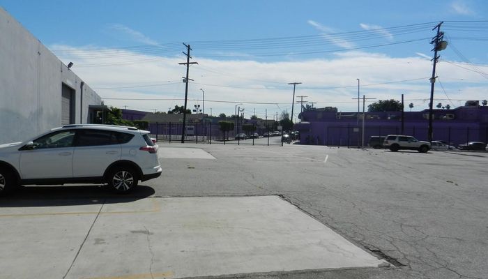 Warehouse Space for Rent at 3301 Maple Ave Los Angeles, CA 90011 - #6