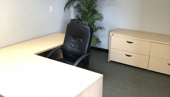 Warehouse Space for Rent at 5835-5841 Mission Gorge Rd San Diego, CA 92120 - #29
