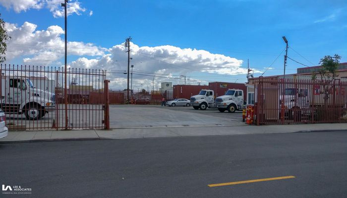 Warehouse Space for Rent at 1550-1570 Cota Ave Long Beach, CA 90813 - #7