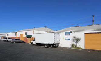 Warehouse Space for Rent located at 2800-2932 E 54th St Vernon, CA 90058