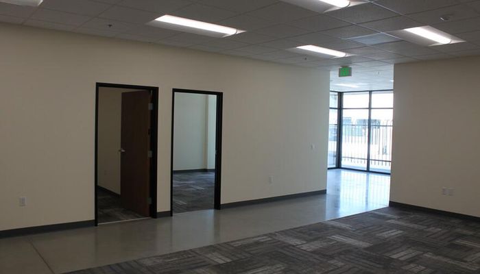 Warehouse Space for Rent at 2100 E 49th St Vernon, CA 90058 - #6