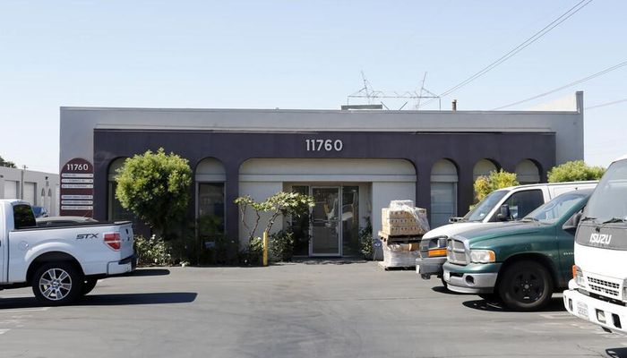Warehouse Space for Rent at 11760 Roscoe Blvd Sun Valley, CA 91352 - #2