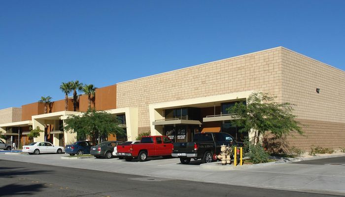 Warehouse Space for Rent at 530-550 S Vella Rd Palm Springs, CA 92264 - #1