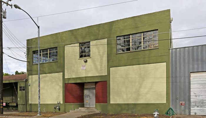 Warehouse Space for Rent at 214 15th St Sacramento, CA 95814 - #1