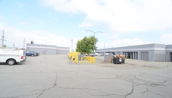 Warehouse Space for Rent at 6850 Vineland Ave North Hollywood, CA 91605 - #14