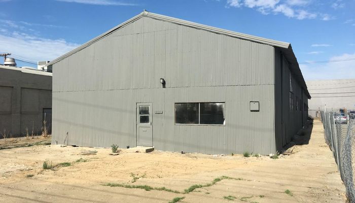 Warehouse Space for Rent at 2503 N Ontario St Burbank, CA 91504 - #17