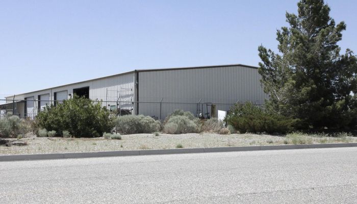 Warehouse Space for Rent at 16254-16268 Beaver Rd Adelanto, CA 92301 - #1